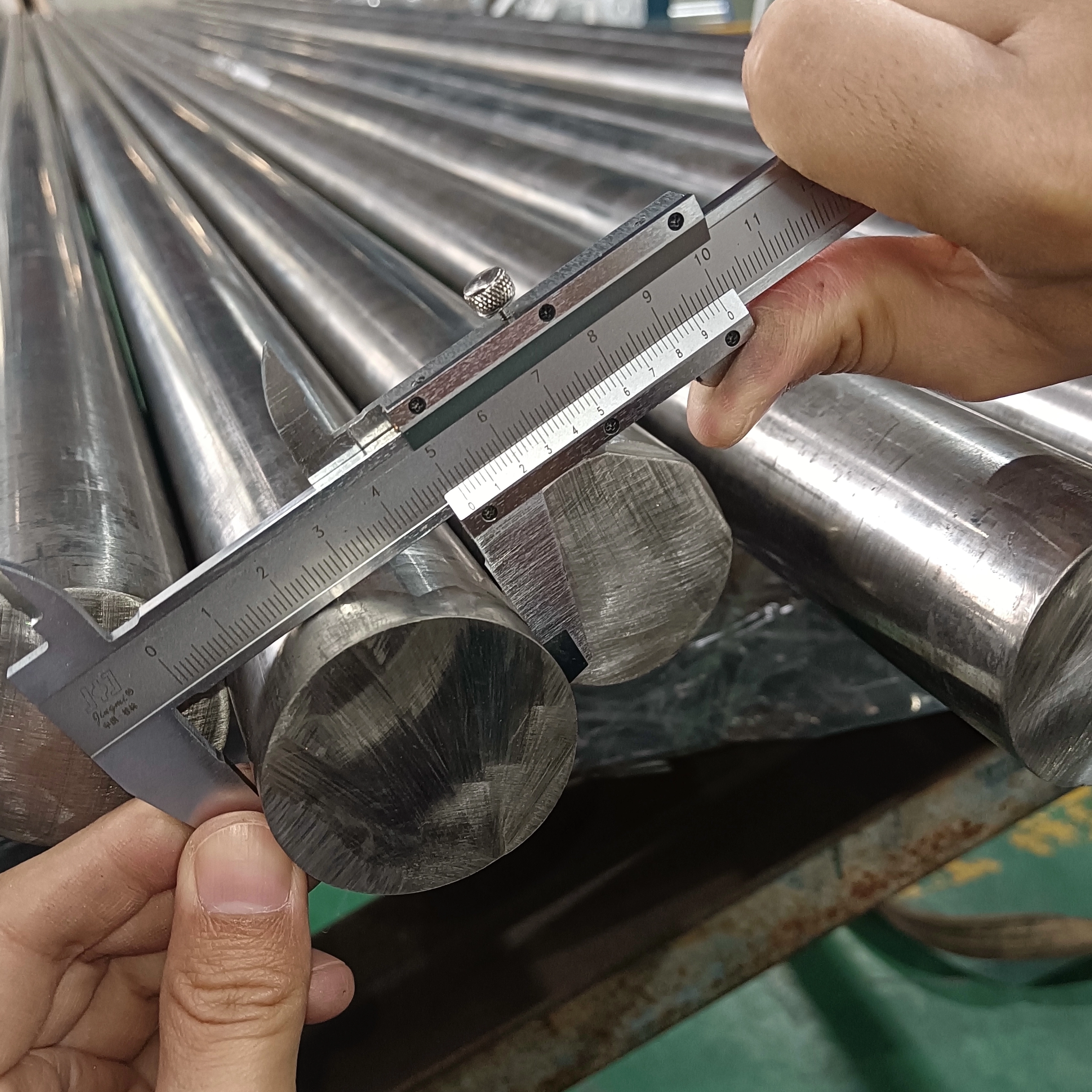 HASTELLOY C22 LIGO ROOLA REALHA DE CORROSÃO C22 Barra redonda de aço