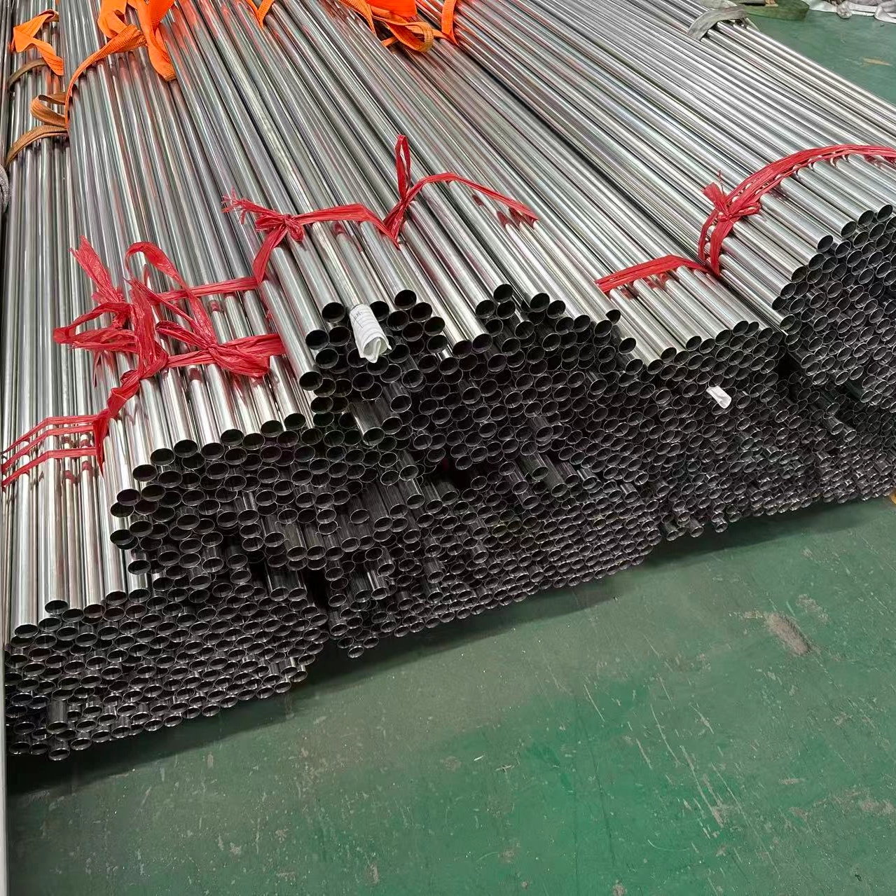 A249 304L Weld ERW Tubo soldado de aço inoxidável 