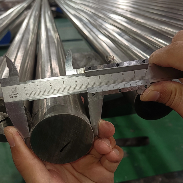 HASTELLOY C22 LIGO ROOLA REALHA DE CORROSÃO C22 Barra redonda de aço